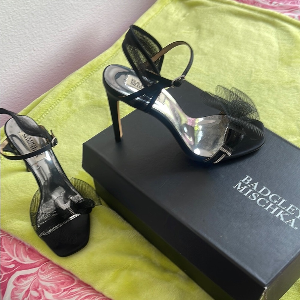 Badgley Mischka Black Stiletto Heels with Ankle Strap